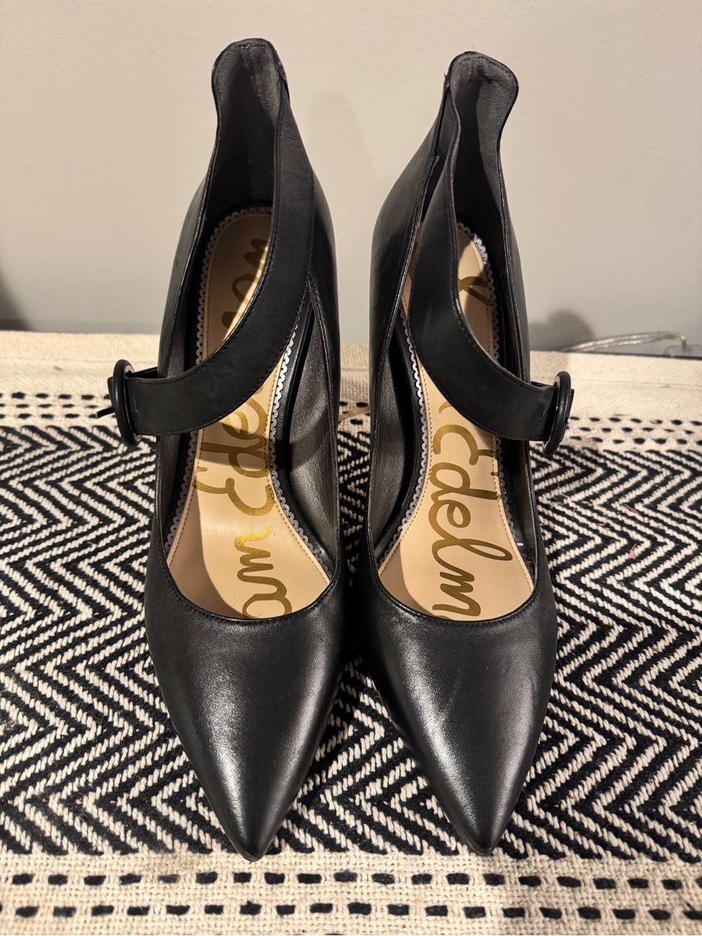Sam Edelman Honda Black Leather Pointed Mary Jane Pumps Size 9 Business Casual - Picture 1 of 6